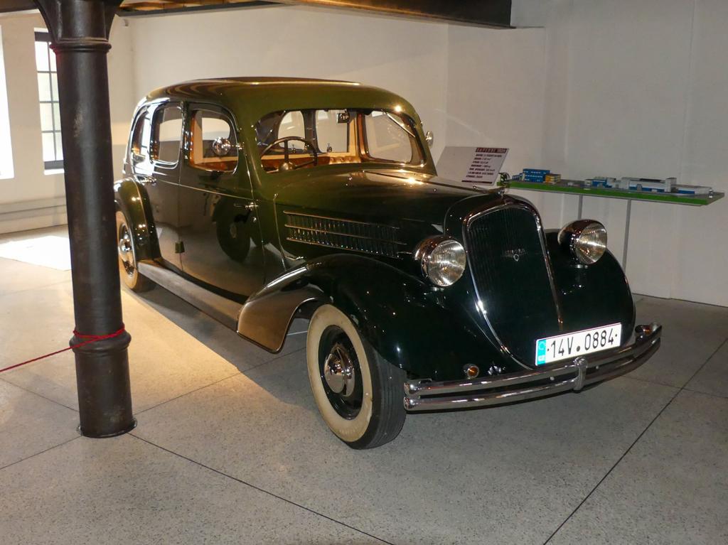 Fotografie superfloor podlahy: Kovozoo Staré Město